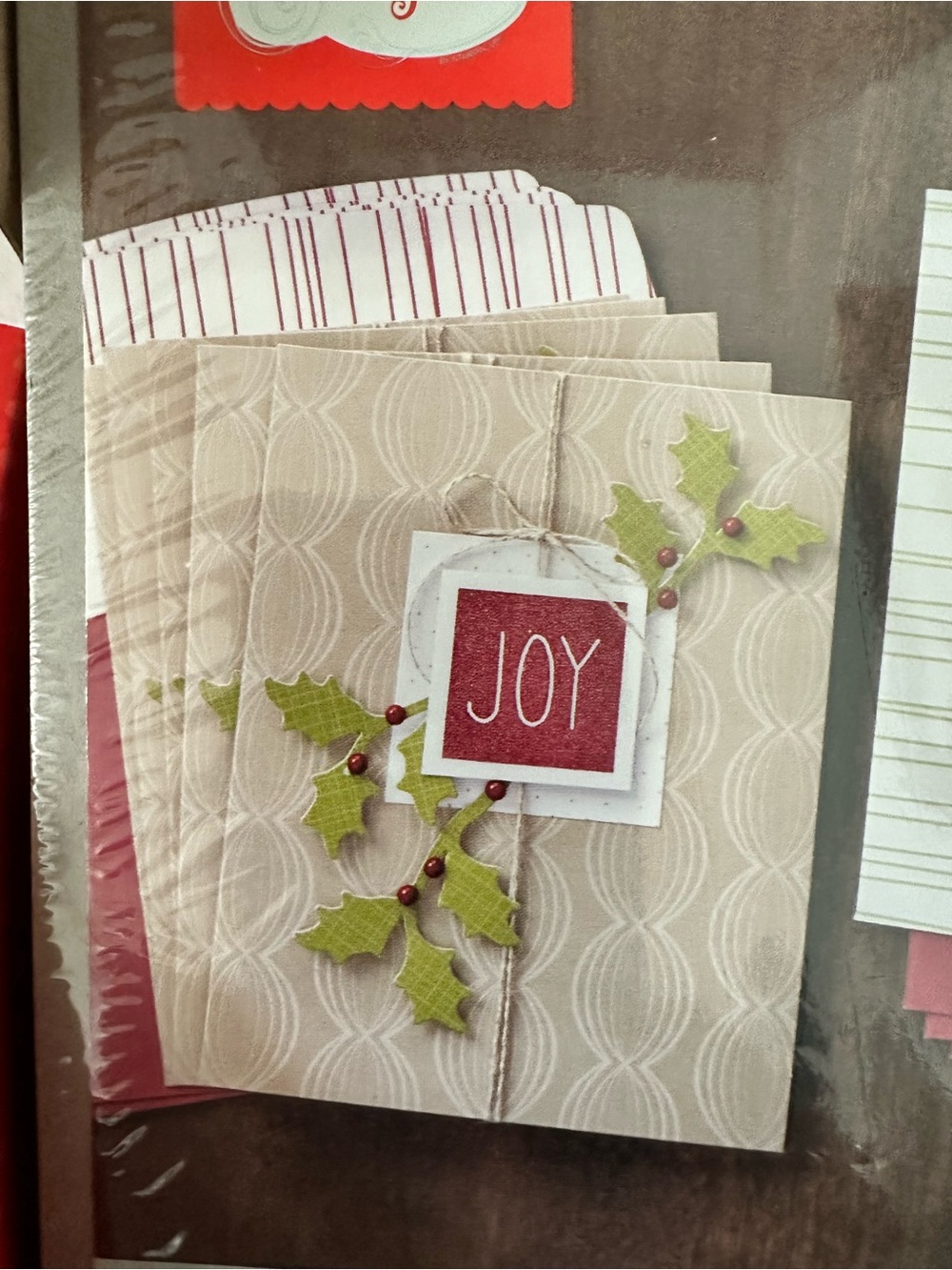 Mistletoe & Holly Holiday Stampin’ Up! Paper Pumpkin Card Kit - Red, Green - Picture 2 of 6